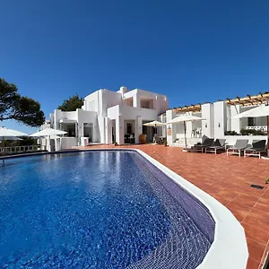 Village Cala Vadella (Ibiza)